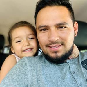 Meet your Posher, Luis